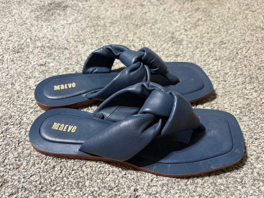 Maeve womens 7M blue sandals